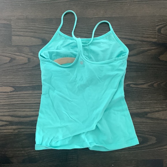 Lululemon Power Y tank - Picture 3 of 4